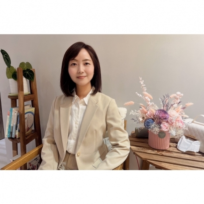 林怡伶 諮商心理師1.jpg
